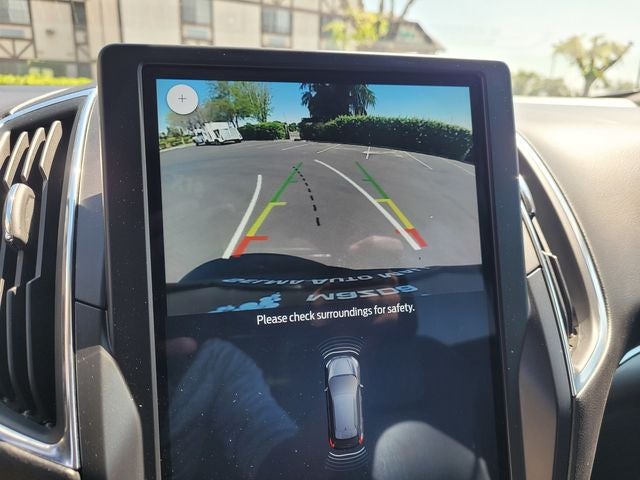 2024 Ford Edge Titanium