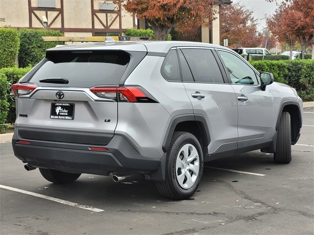 2025 Toyota RAV4 LE