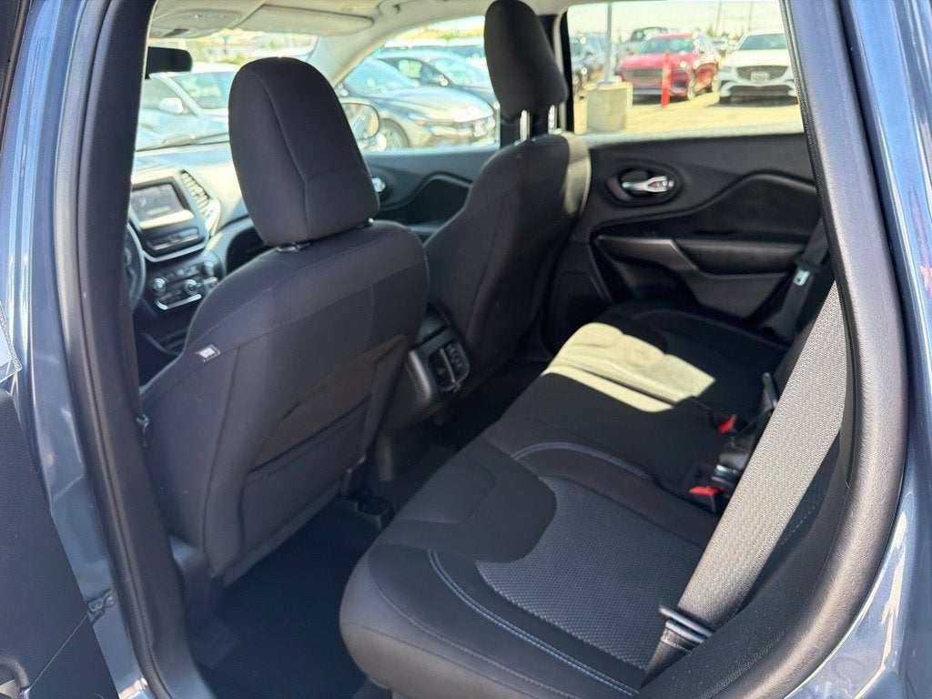 2019 Jeep Cherokee Latitude