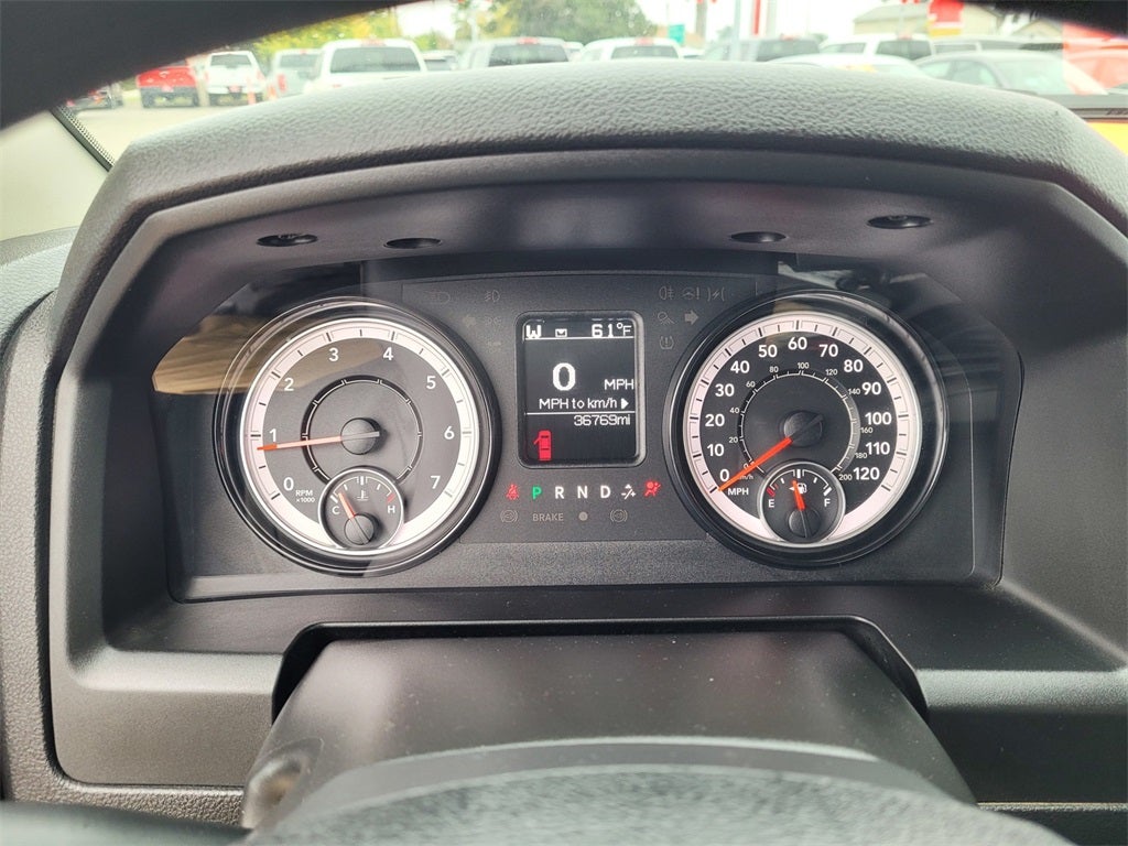 2024 RAM 1500 Classic SLT