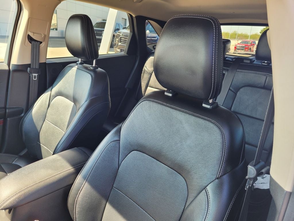 2020 Ford Escape Titanium Hybrid