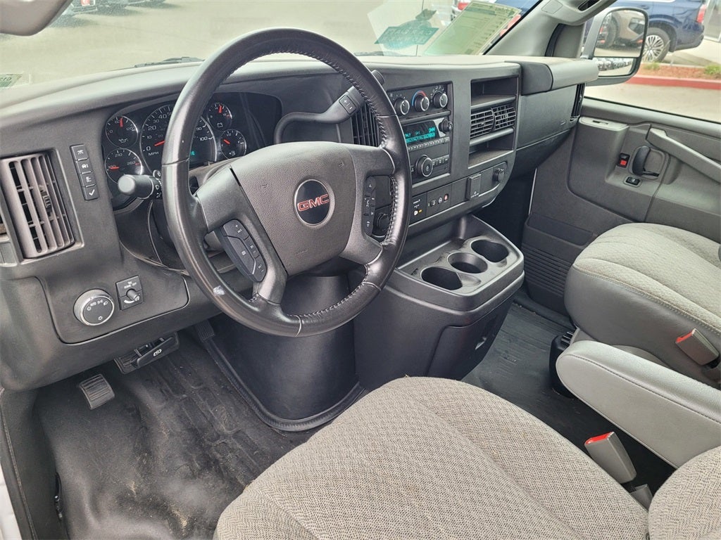 2023 GMC Savana 3500 LS