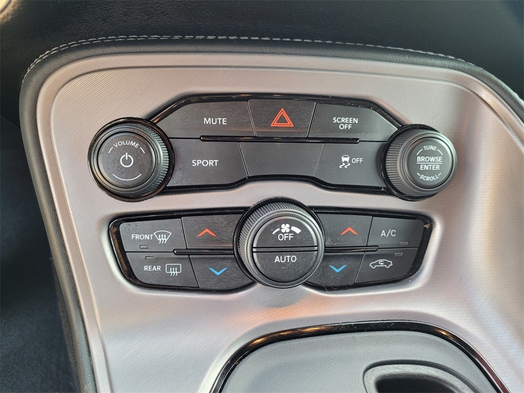 2023 Dodge Challenger SXT