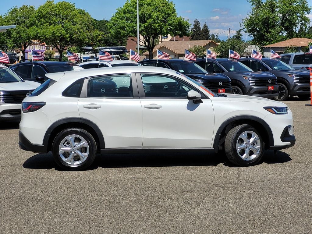 2025 Honda HR-V LX