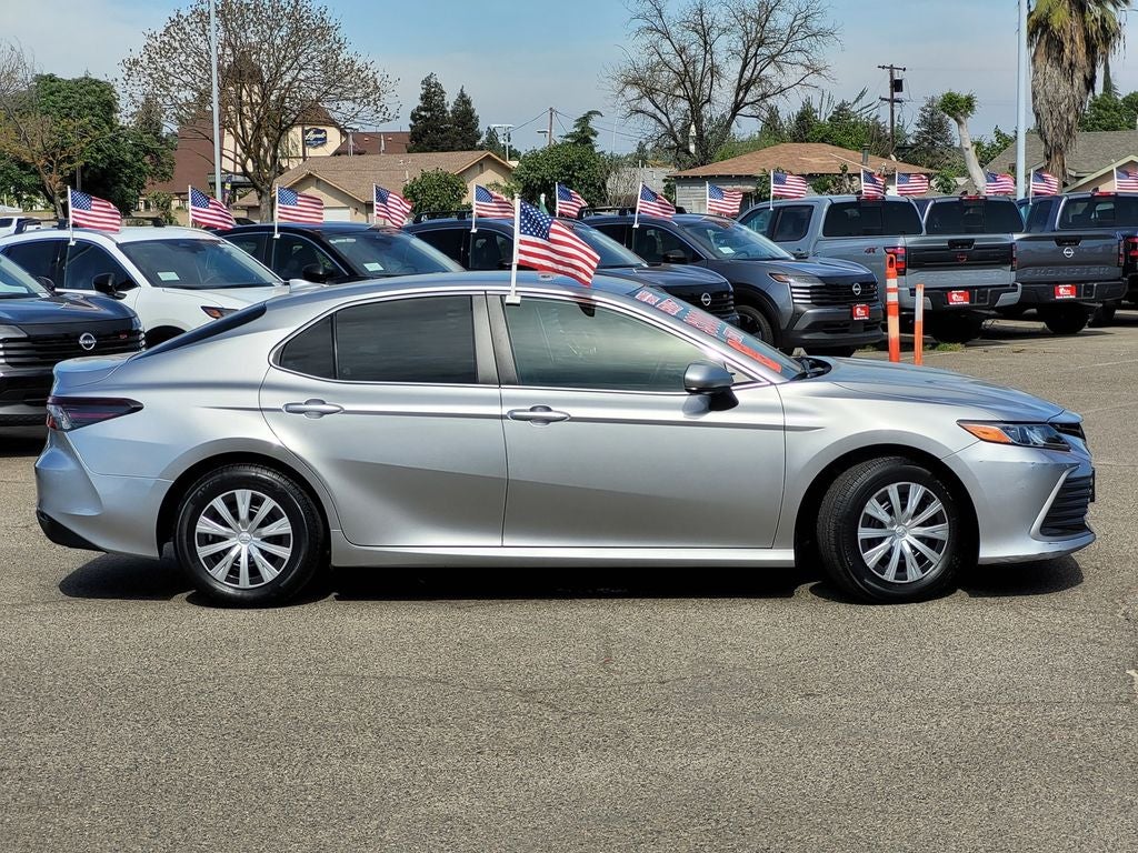 2023 Toyota Camry Hybrid LE