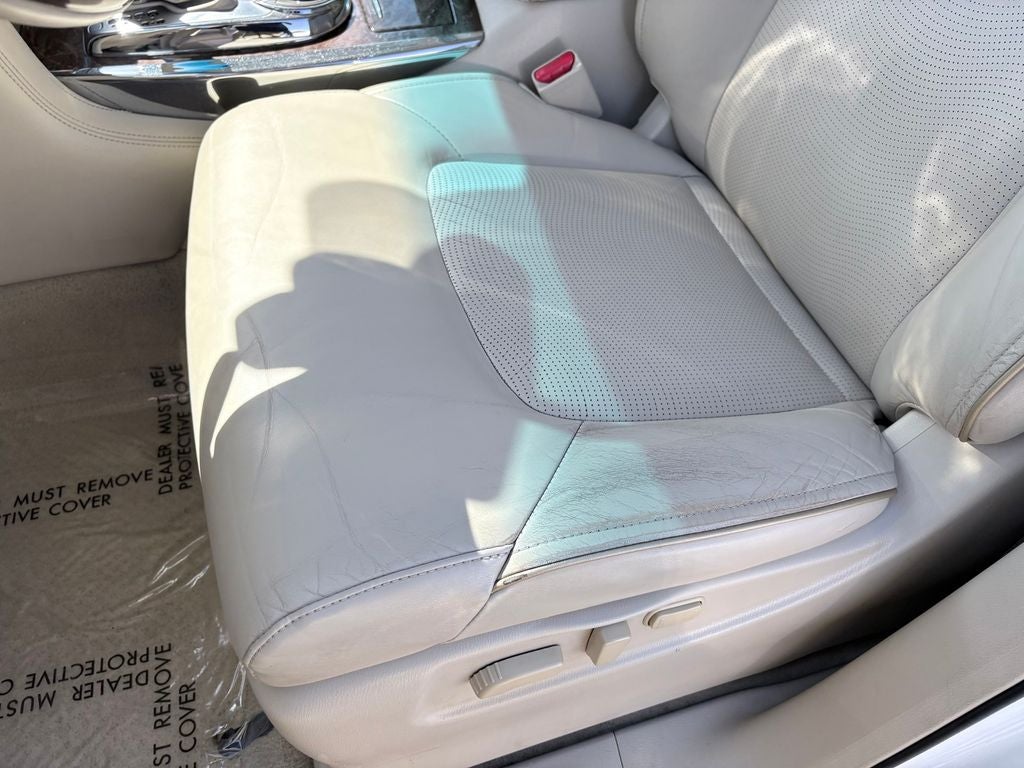 2016 INFINITI QX80 Base