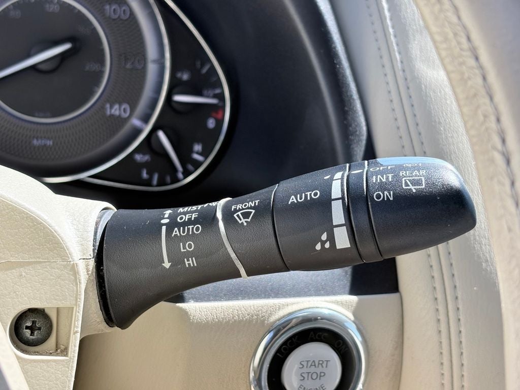 2016 INFINITI QX80 Base