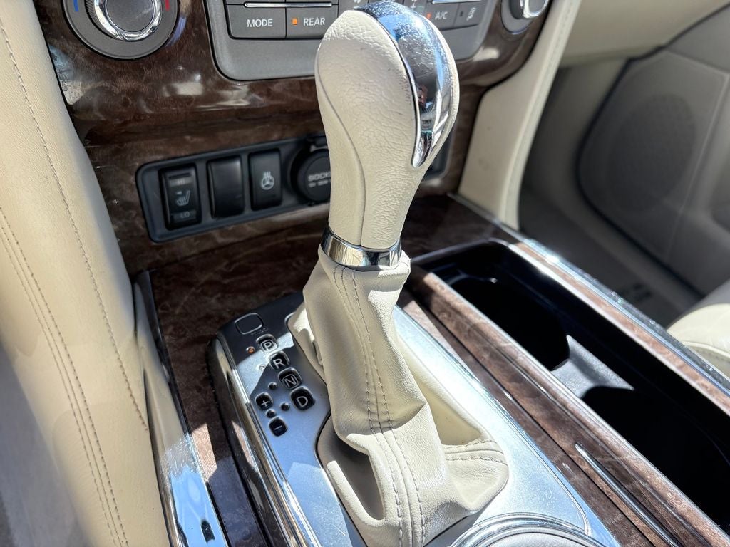 2016 INFINITI QX80 Base