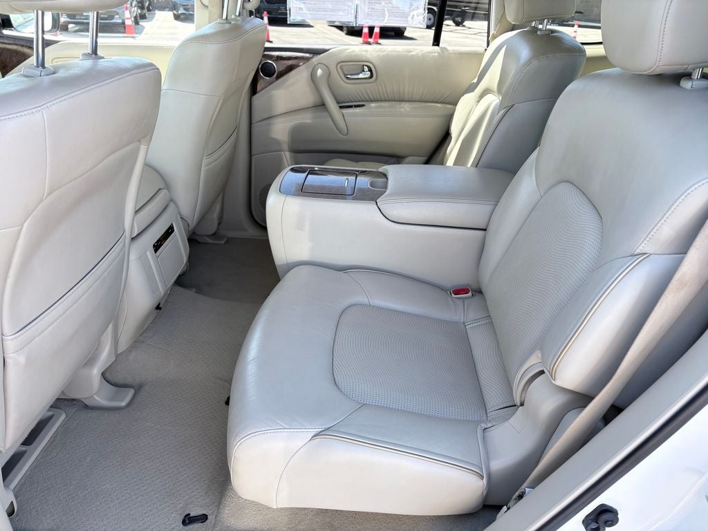 2016 INFINITI QX80 Base