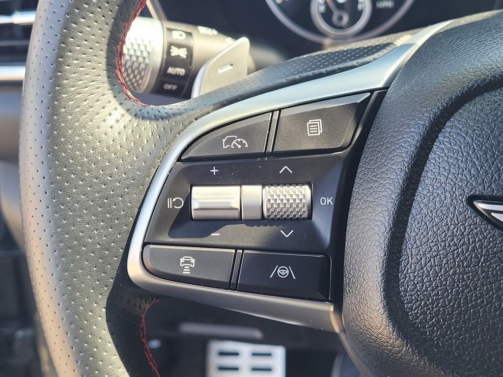 2024 Genesis G70 2.5T