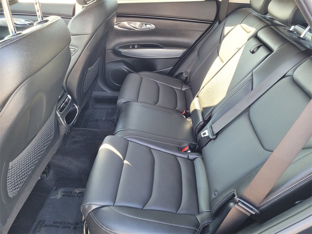 2023 Genesis GV70 2.5T