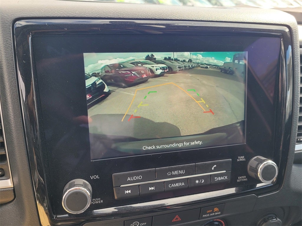 2023 Nissan Frontier SV