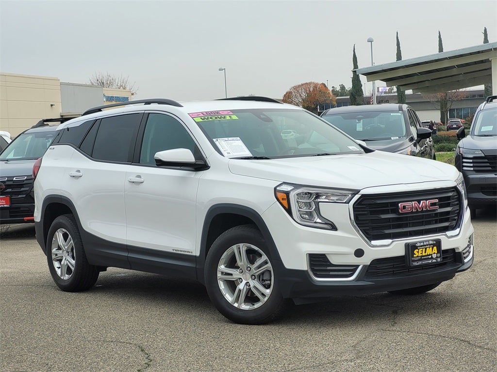 2023 GMC Terrain SLE
