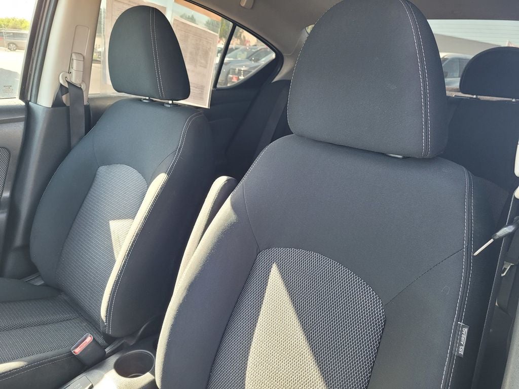 2016 Nissan Versa 1.6 SV