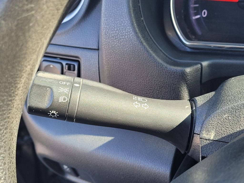 2016 Nissan Versa 1.6 SV