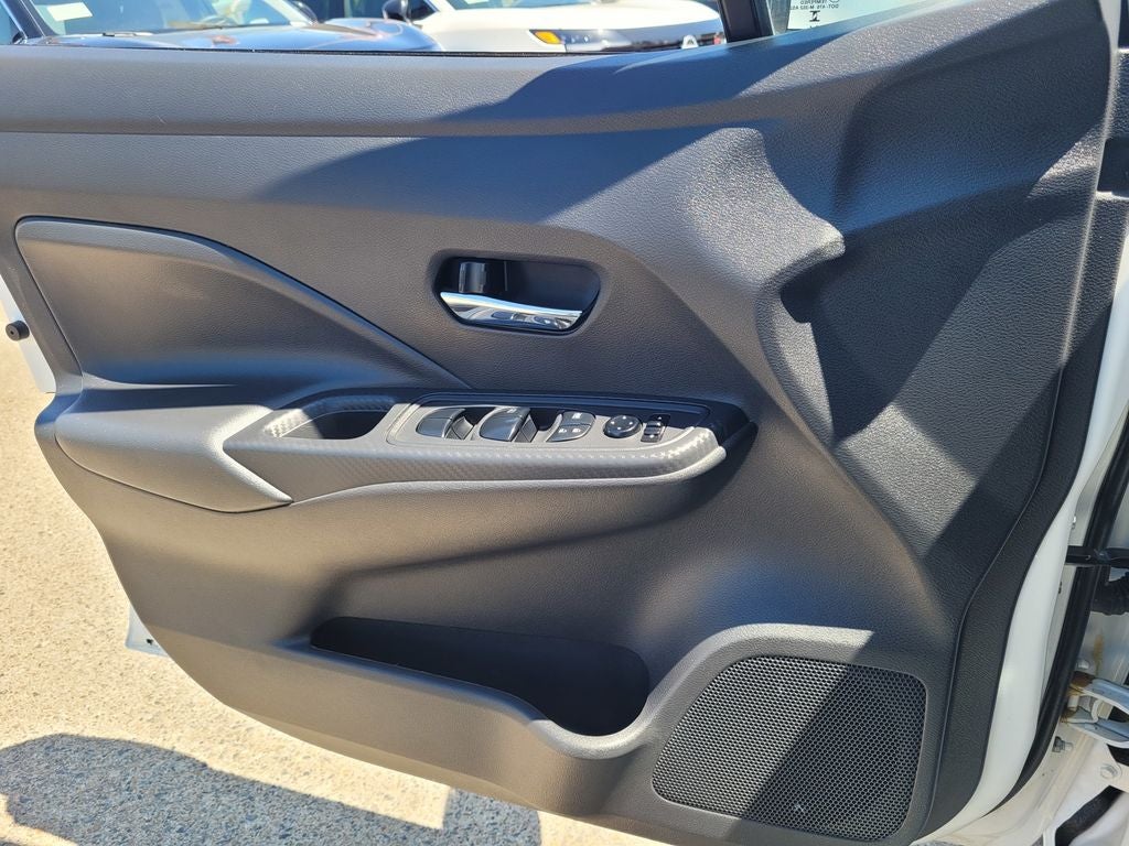 2024 Nissan Versa 1.6 SV