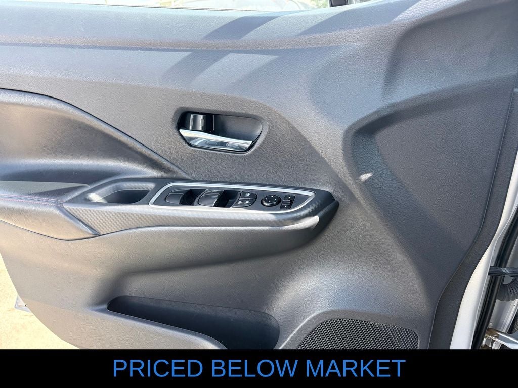 2024 Nissan Versa 1.6 SR