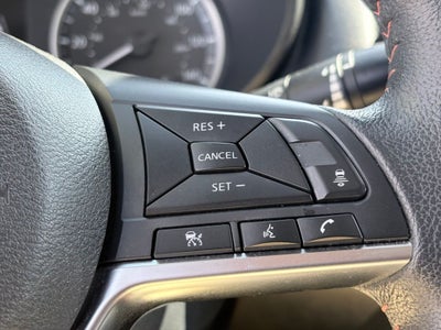 2024 Nissan Versa 1.6 SR