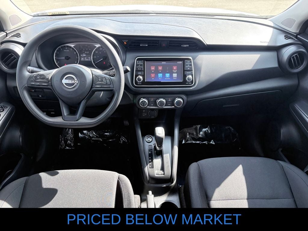 2023 Nissan Kicks S