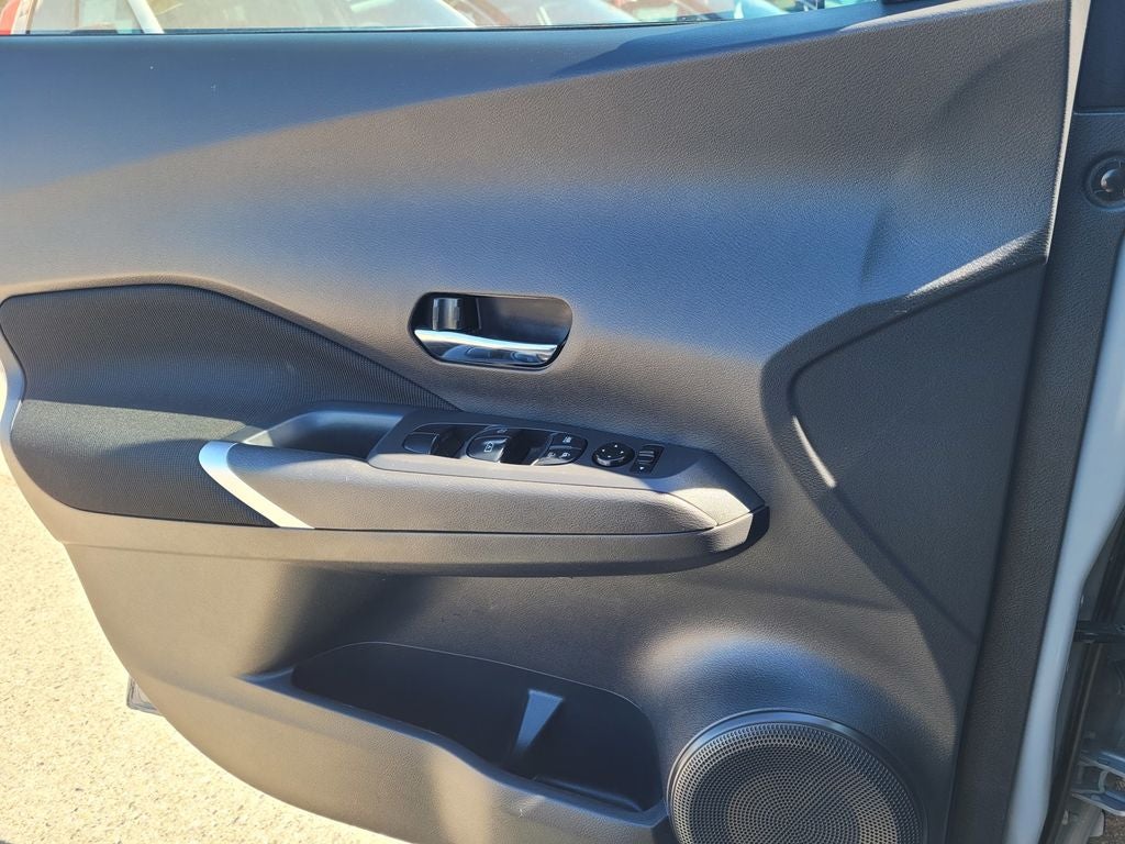 2022 Nissan Kicks SV