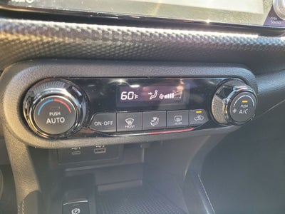 2022 Nissan Kicks SV