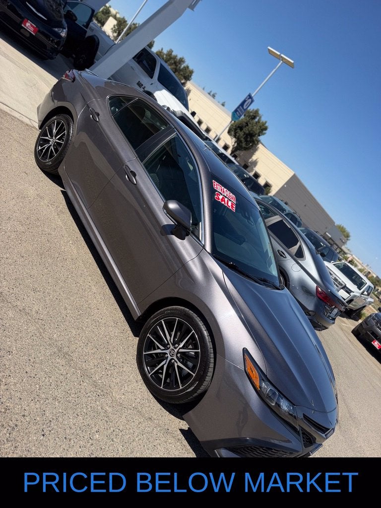2023 Toyota Camry SE