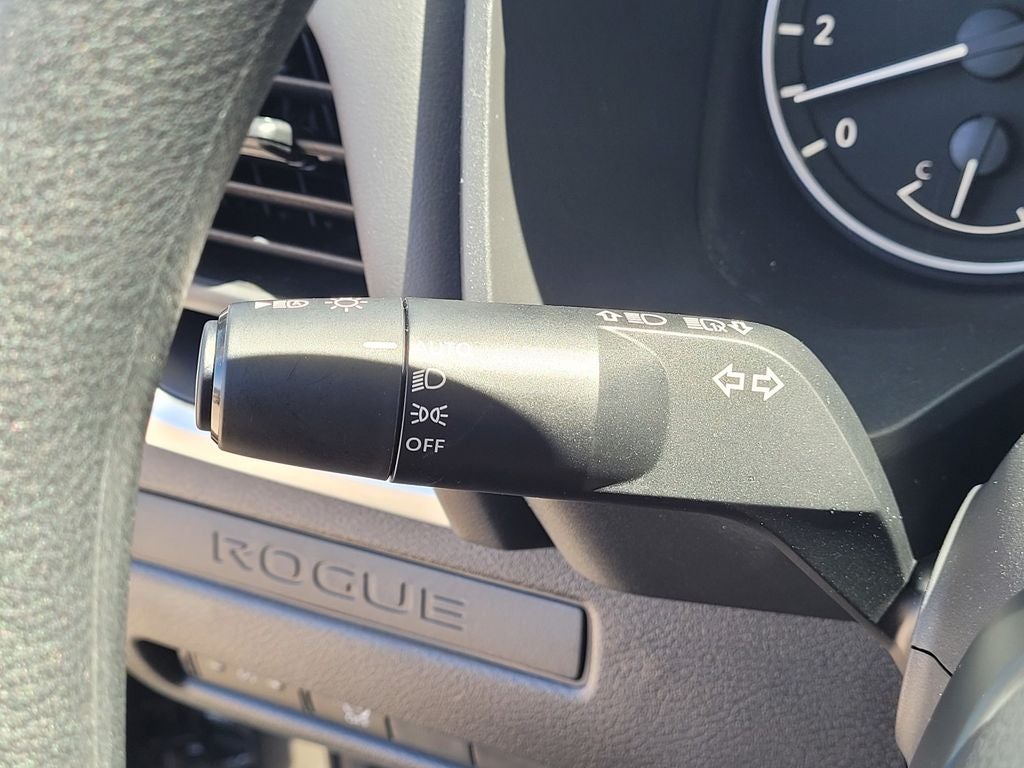 2025 Nissan Rogue S
