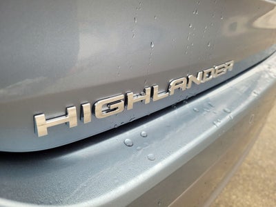 2022 Toyota Highlander Platinum