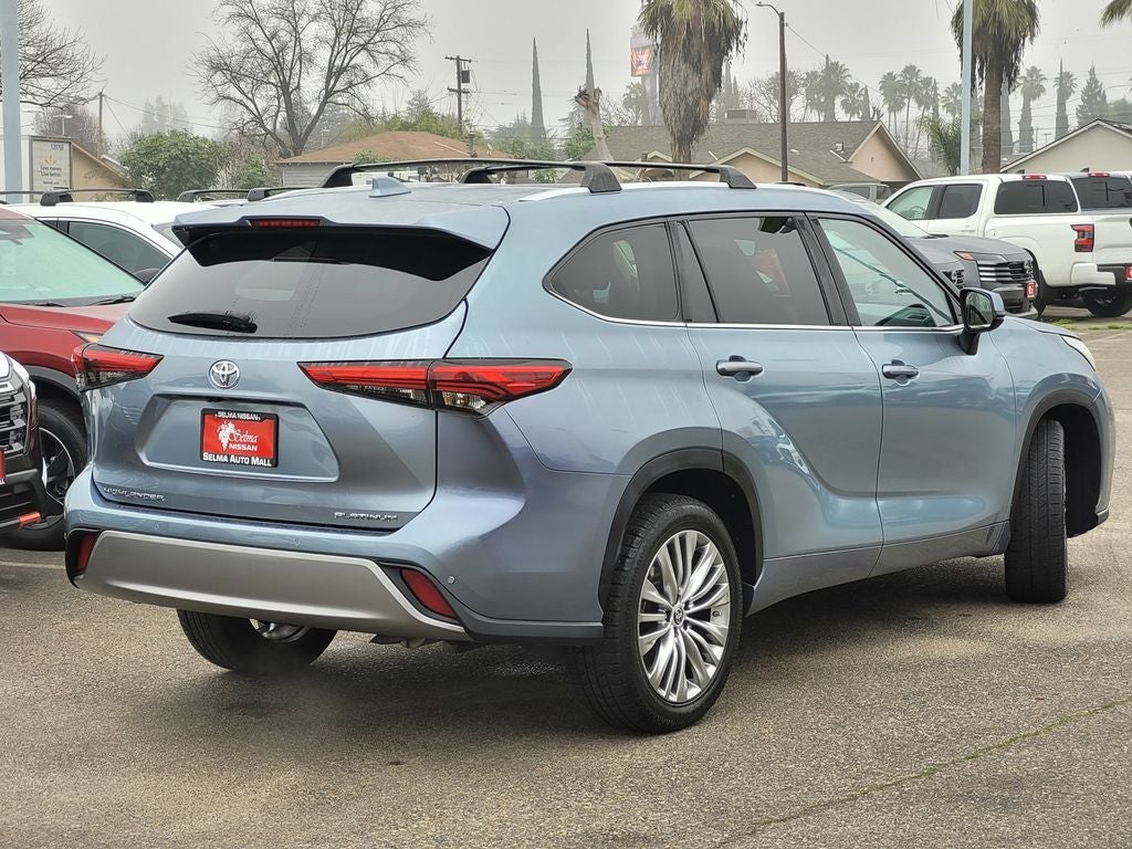 2022 Toyota Highlander Platinum