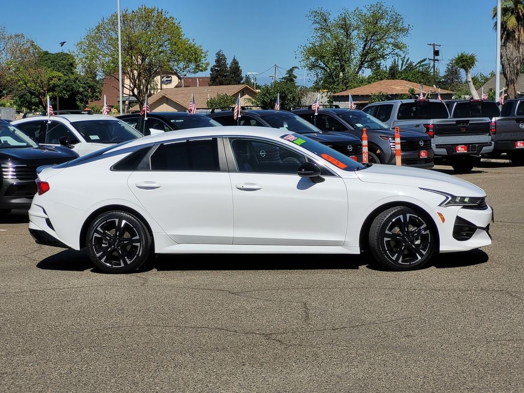 2023 Kia K5 GT-Line