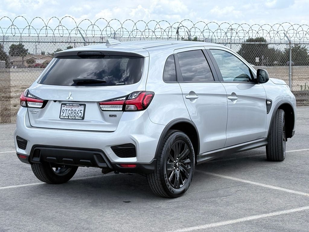 2025 Mitsubishi Outlander Sport 2.0 LE