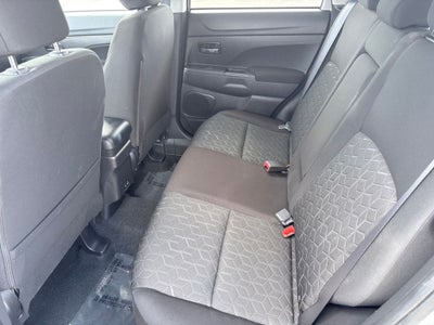 2025 Mitsubishi Outlander Sport 2.0 LE