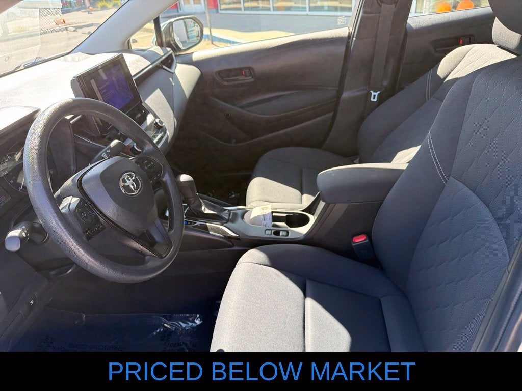 2025 Toyota Corolla Hybrid LE